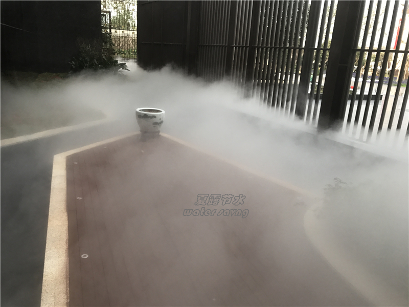 昆明北大资源中心喷雾工程 (4)