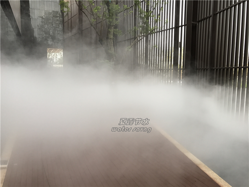 昆明北大资源中心喷雾工程 (2)